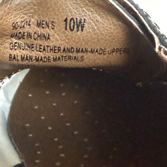 Dockers Oxford Dress Shoe Mens US 10 W Gordon EU 41.5 Leather Cap Toe Lace Up - Picture 6 of 9